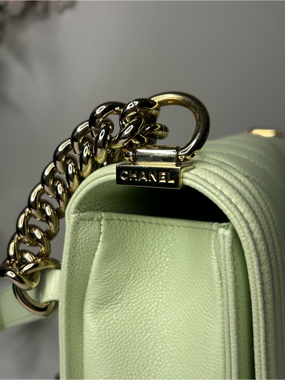 🩷TRADE🩷CHANEL Medium Boy Flap Bag Quilted Caviar Leather Light Green - Picture 10 of 16